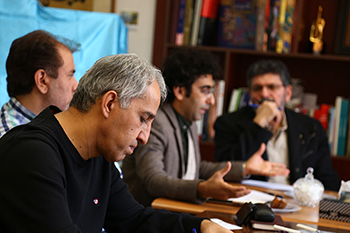 رونمایی از پوستر