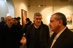 بازدید احمد مسجد جامعی از نمایشگاه